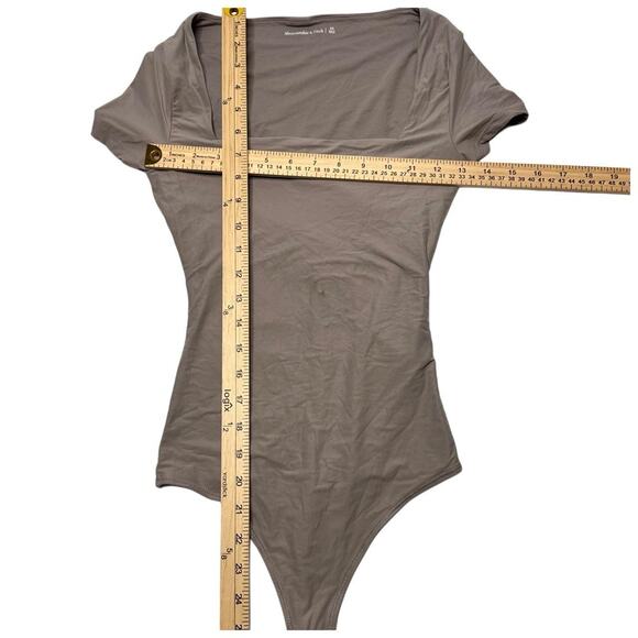 Abercrombie & Fitch Contour Butter Soft Square Neck Body Suit - Picture 3 of 4